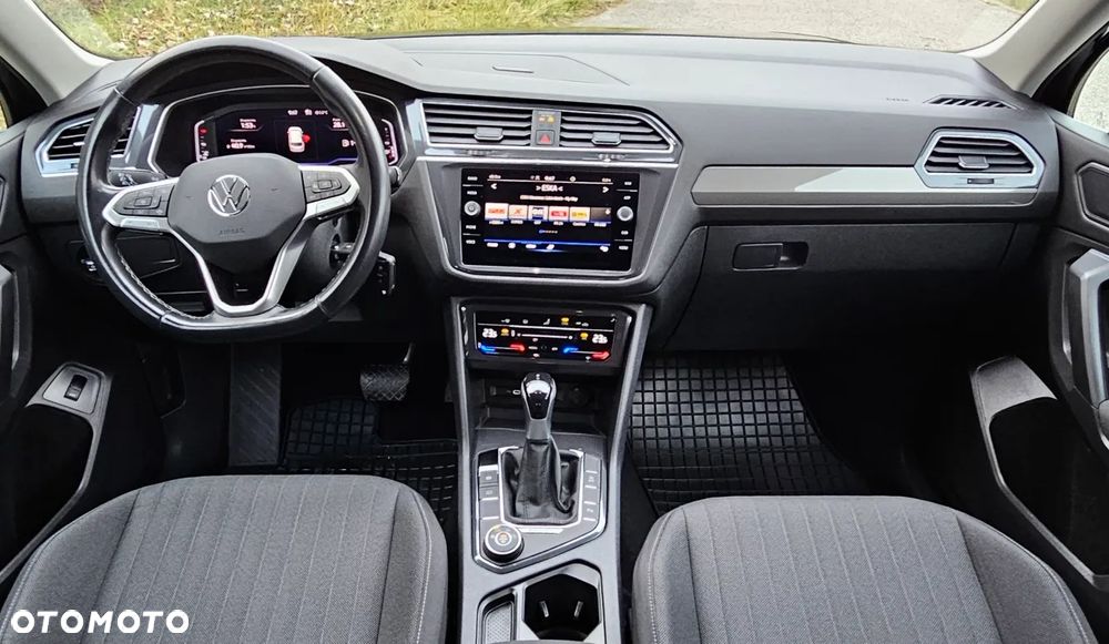 Volkswagen Tiguan Allspace 2.0 TSI 4Mot Life DSG - 12