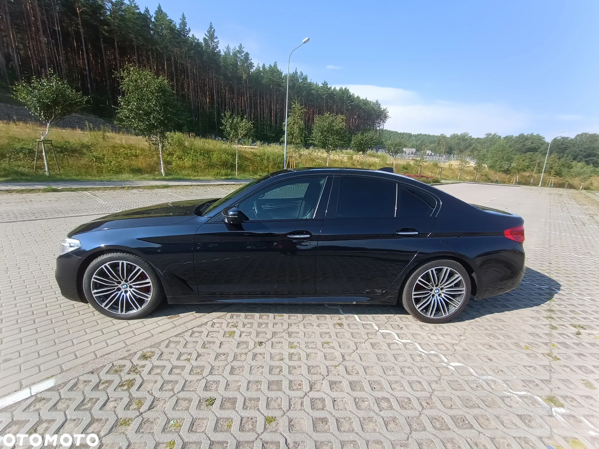 BMW Seria 5 540i xDrive Luxury Line sport - 7