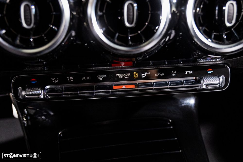 Mercedes-Benz A 180 Limousine d AMG Line Aut. - 23