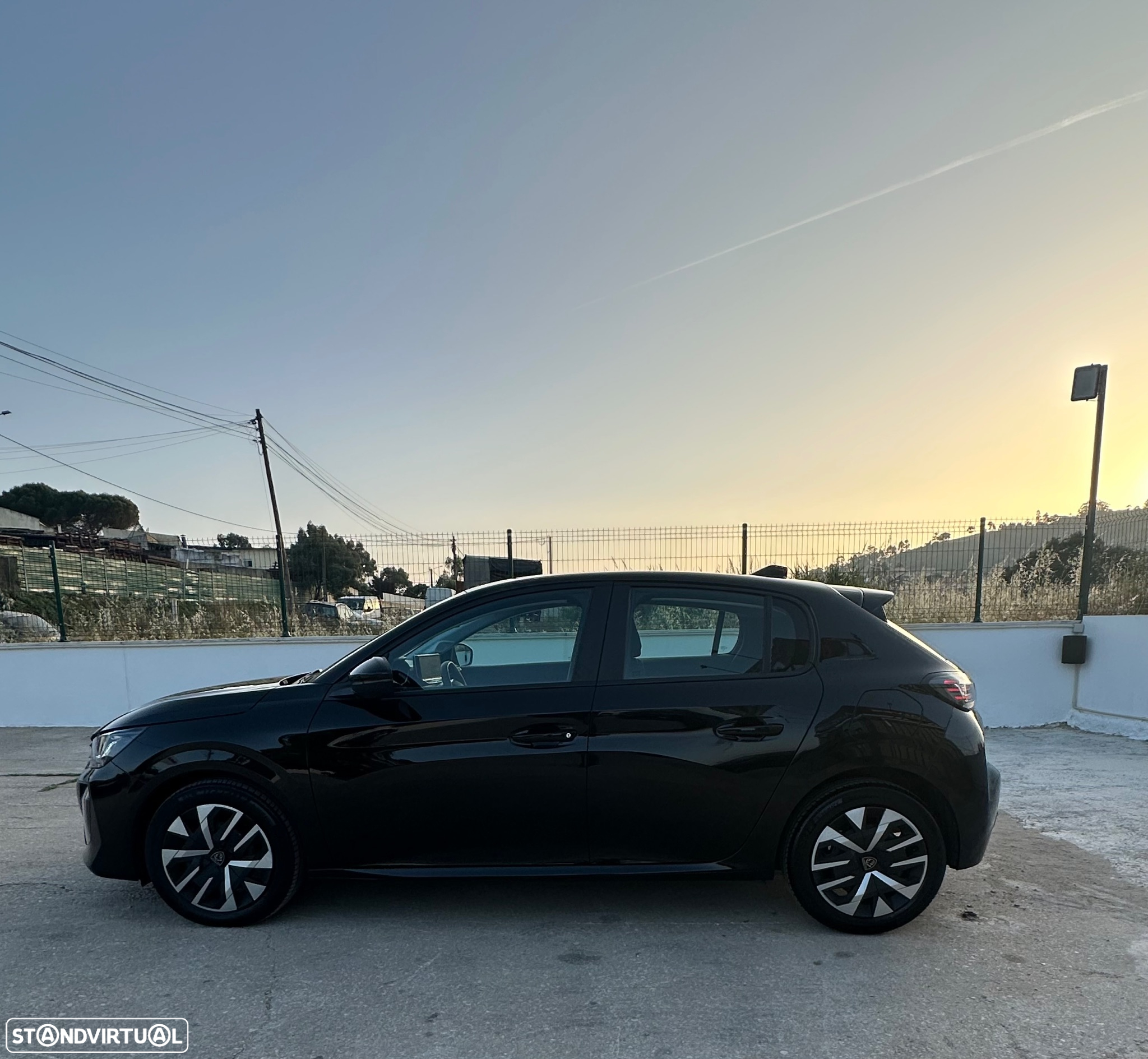 Peugeot 208 1.2 PureTech Active Pack - 6
