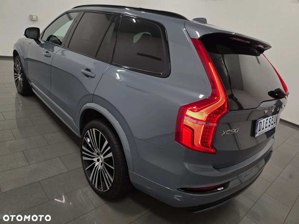 Volvo XC 90 D5 AWD R-Design - 5