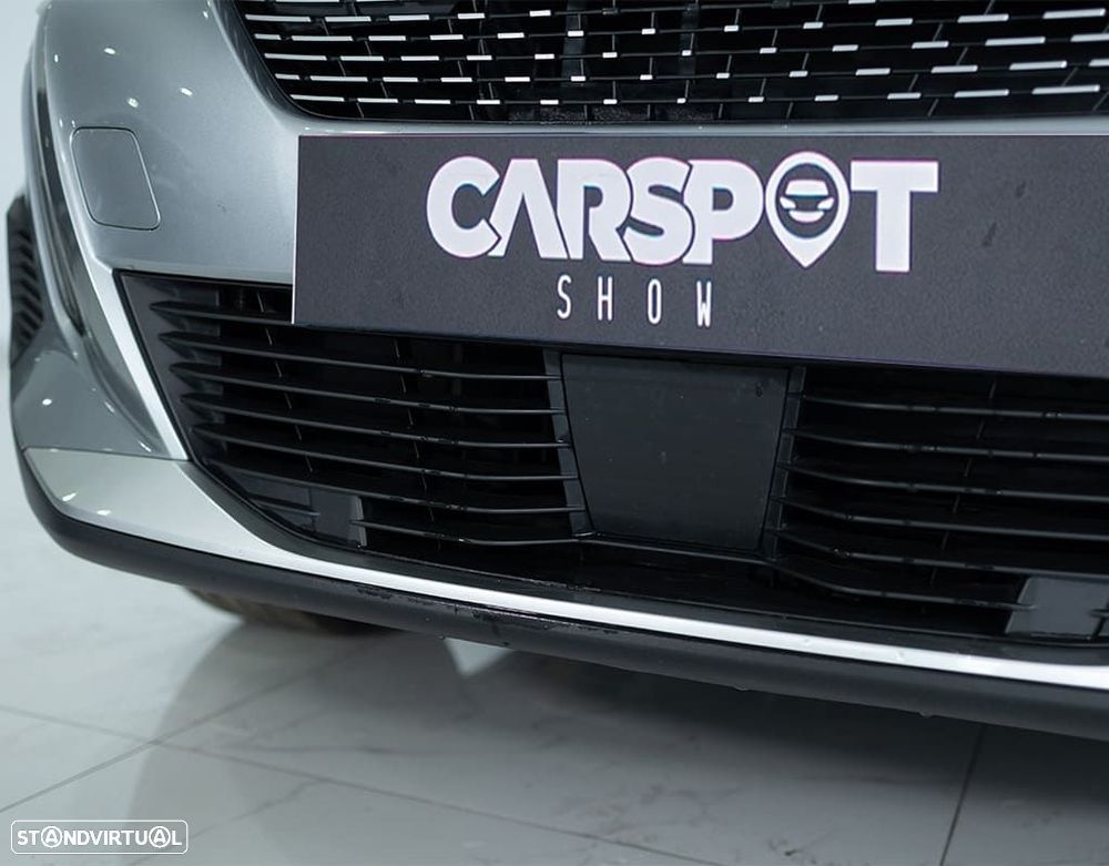 Peugeot e-2008 50 kWh Allure - 8