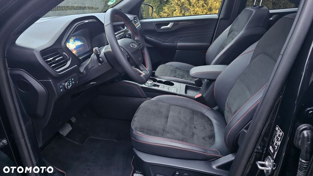 Ford Kuga - 11