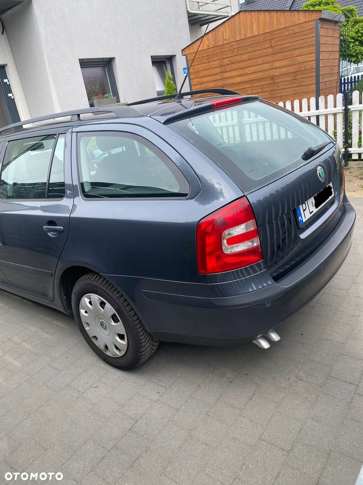 Skoda Octavia 2.0 TDI Ambiente - 6