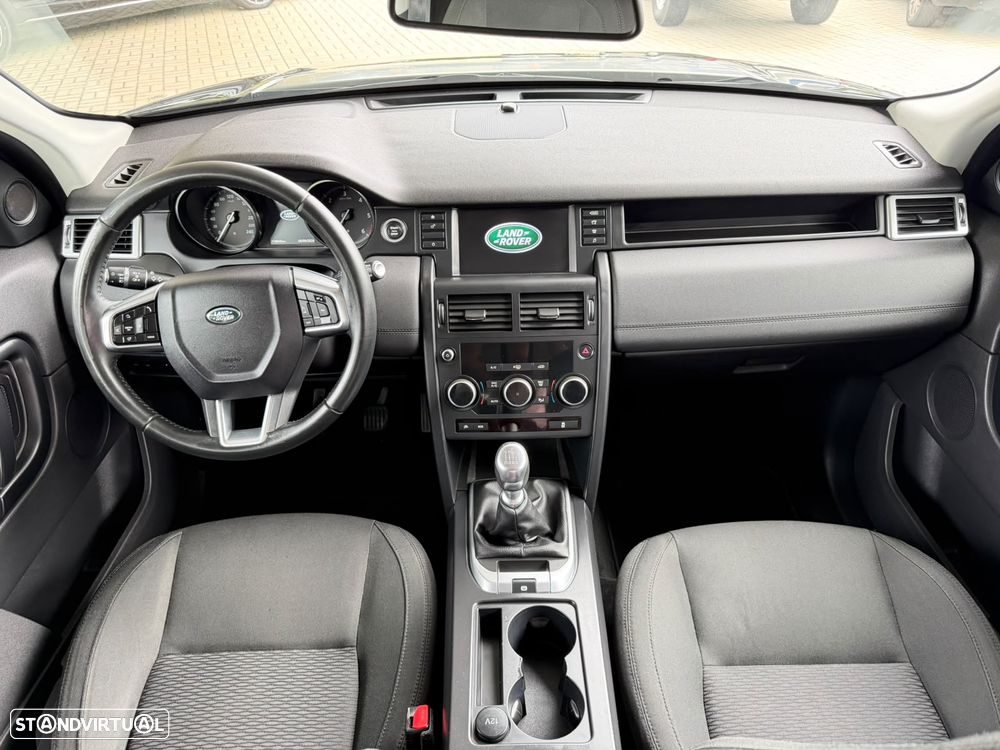 Land Rover Discovery Sport 2.0 eD4 HSE - 10