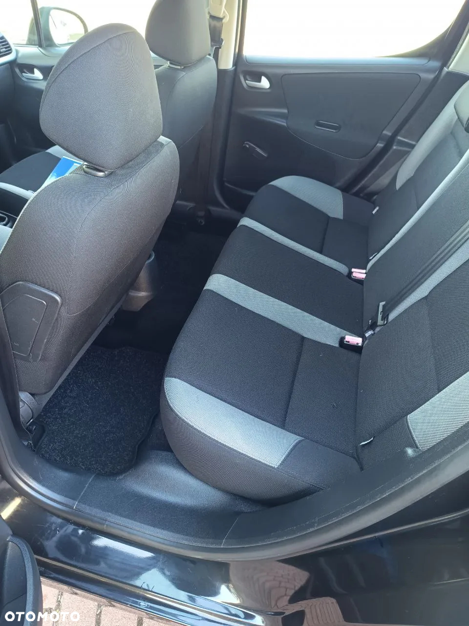 Peugeot 207 1.4 16V Trendy - 19
