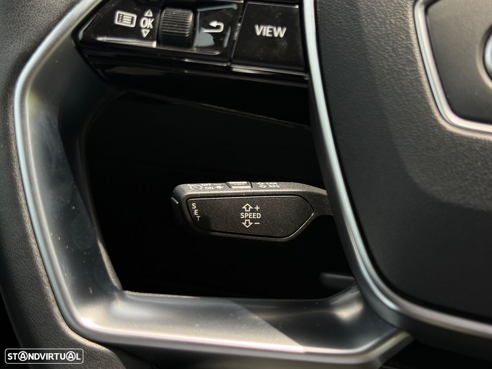 Audi e-tron 50 quattro S line - 40
