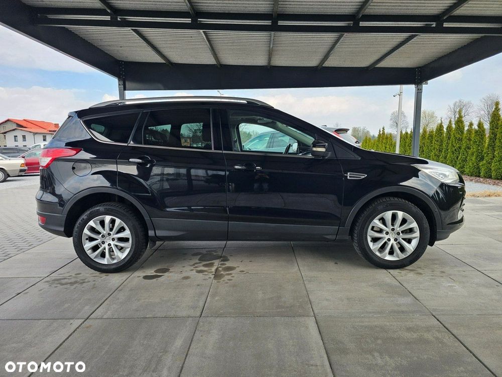 Ford Kuga - 10