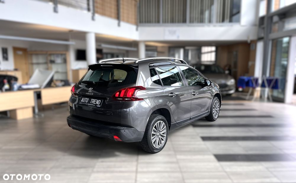 Peugeot 2008 PureTech 82 Style - 5