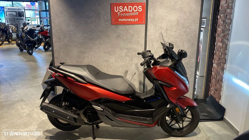 Honda Forza - 1