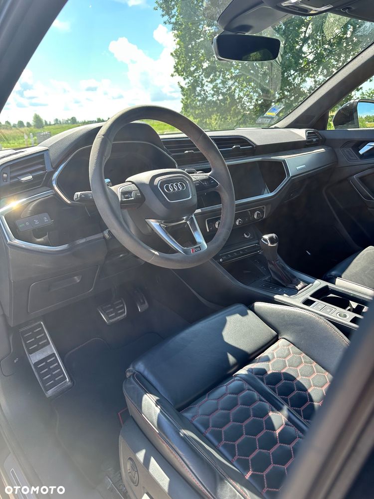 Audi RS Q3 2.5 TFSI quattro S tronic - 25