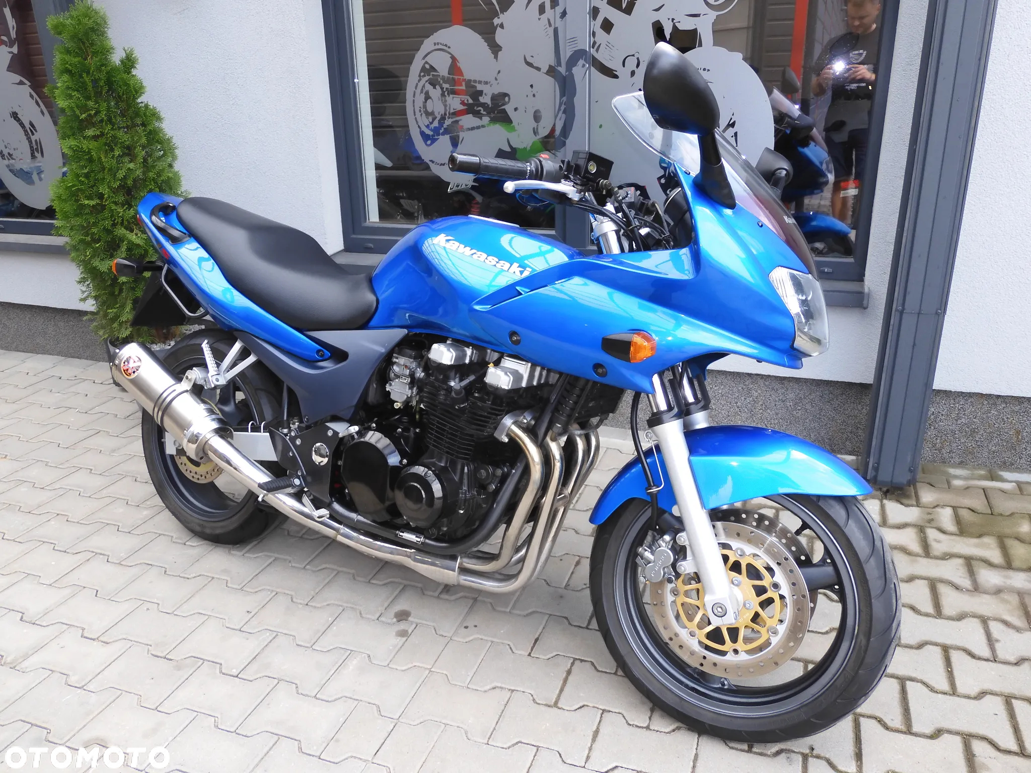 Kawasaki ZR - 2