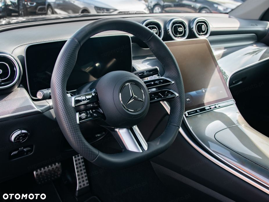 Mercedes-Benz GLC - 9