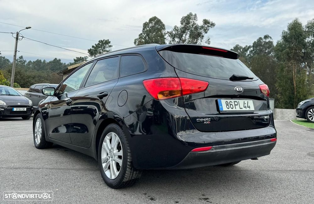 Kia Ceed SW 1.6 CRDi Prime - 4