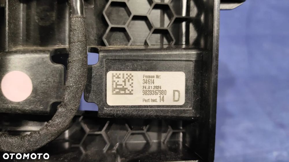 WYŚWIETLACZ MONITOR EKRAN RADIA NAWIGACJI 9839367980 ŁADNY STAN PEUGEOT 3008 II 5008 II - 5