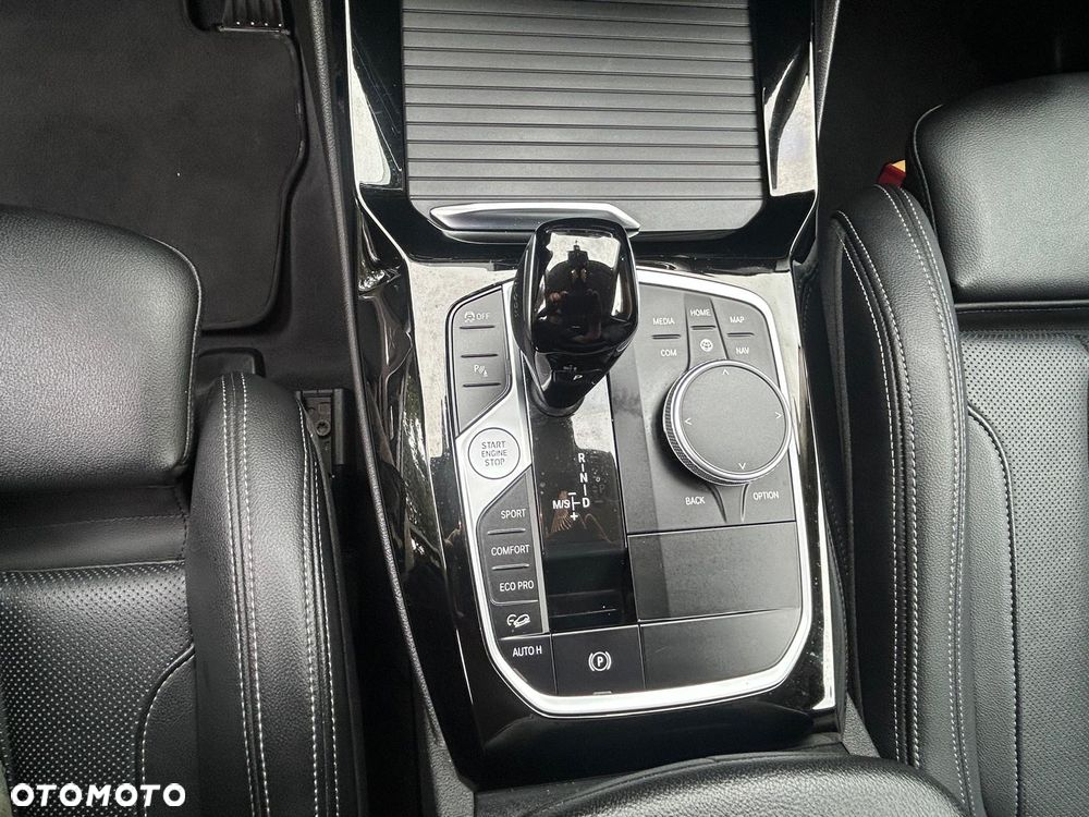 BMW X3 xDrive20d - 7
