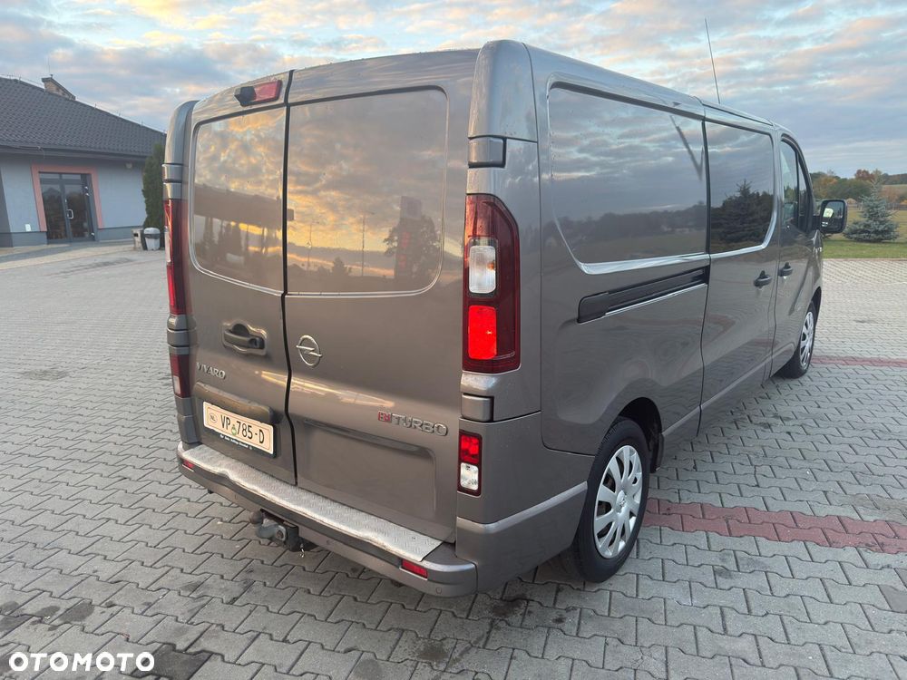 Opel Vivaro - 3
