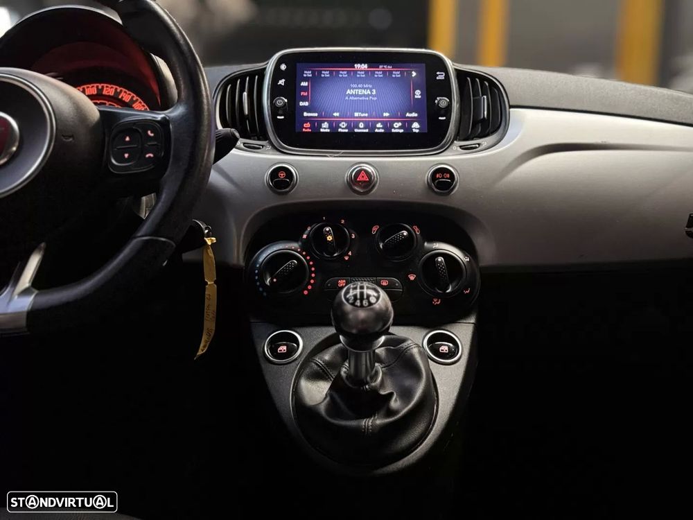 Fiat 500C 1.0 Hybrid Connect - 12