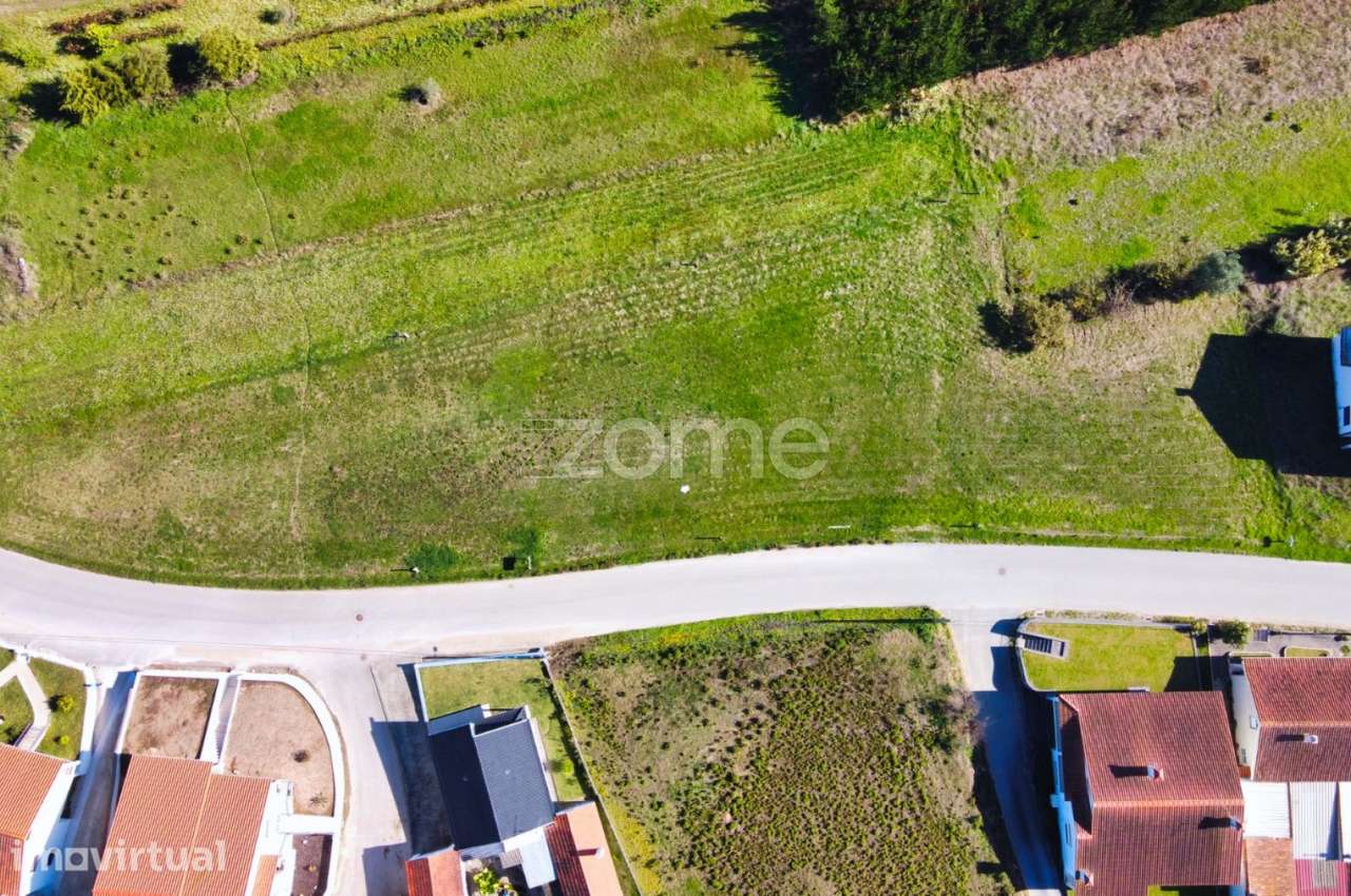 Lote terreno c/ 578 m² | Vinha Rainha | Soure | Projeto pré-Aprovado - Grande imagem: 2/13