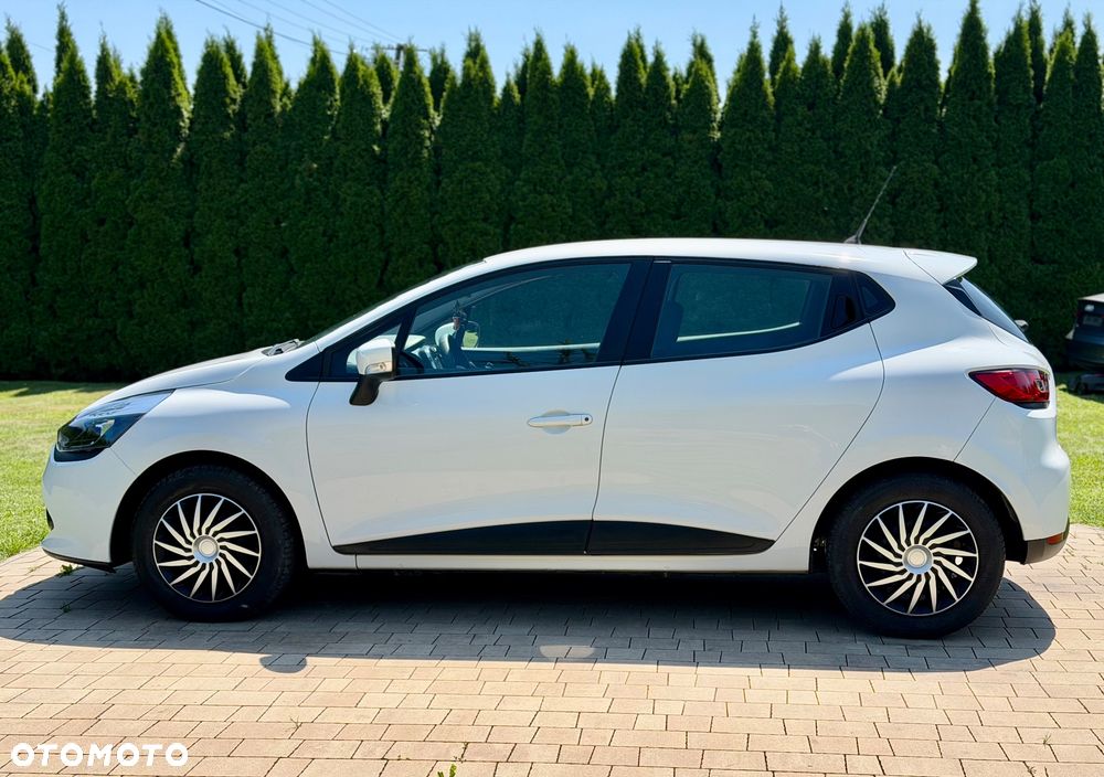 Renault Clio 1.2 16V 75 Expression - 20