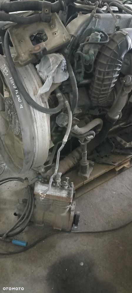 Silnik na części od Volvo D7F 181kw - 5