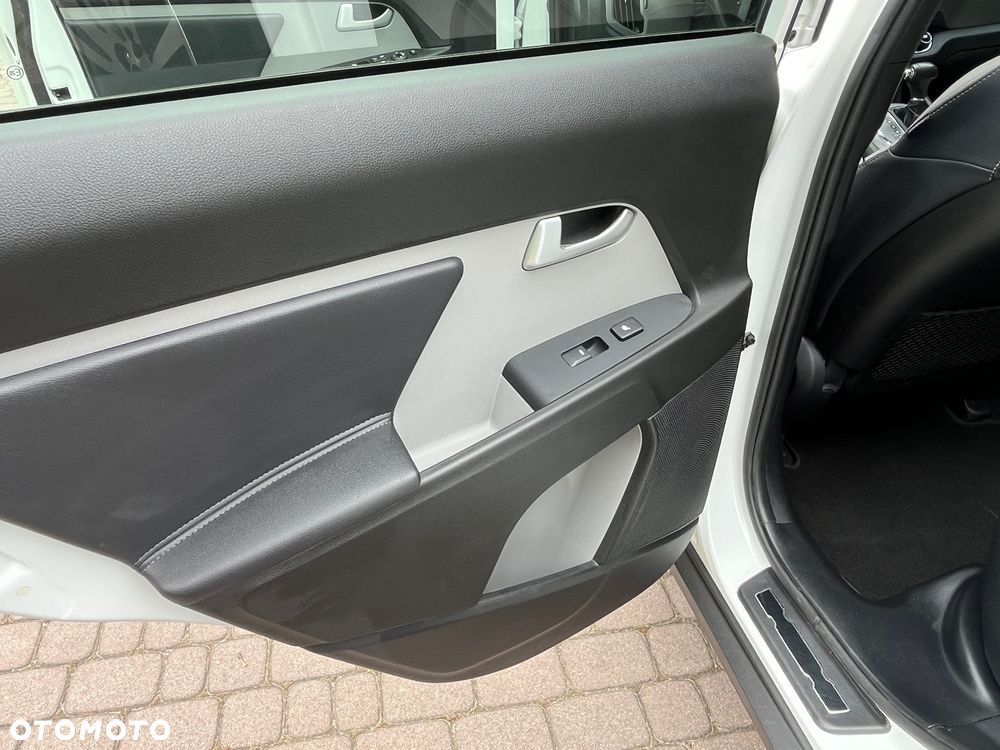 Kia Sportage 2.0 CRDI 184 AWD Platinum Edition - 16