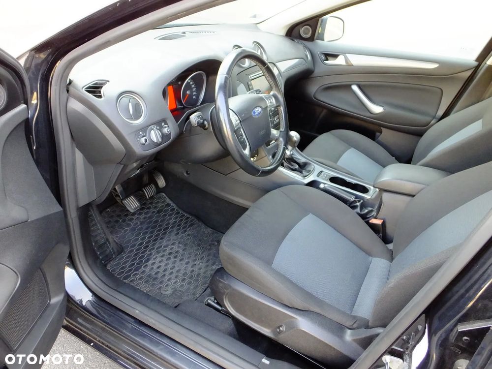 Ford Mondeo 1.6 TDCi ECOnetic Trend - 10