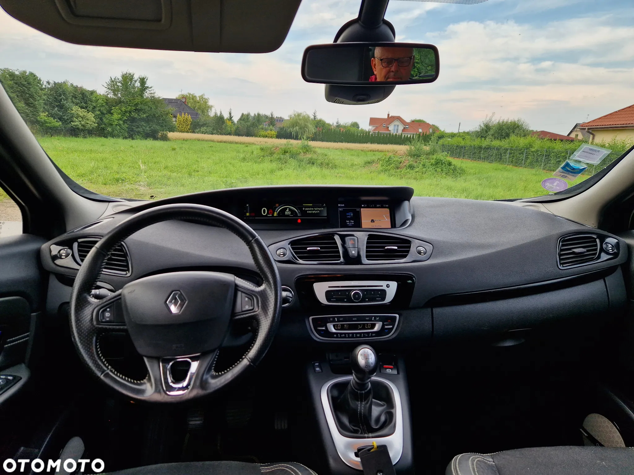 Renault Scenic ENERGY TCe 130 S&S Bose Edition - 24