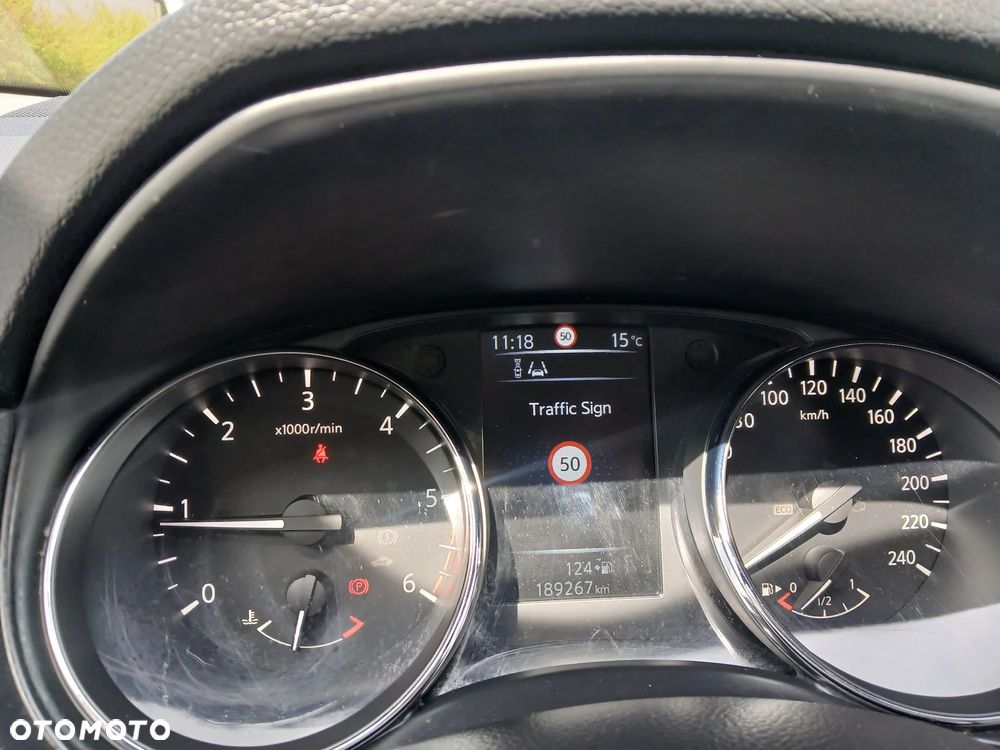 Nissan Qashqai 1.5 dCi N-Connecta - 12