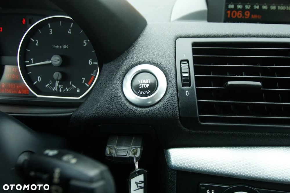 BMW Seria 1 120i - 9