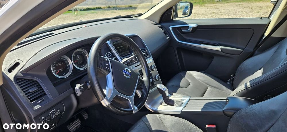 Volvo XC 60 D5 AWD Summum - 23