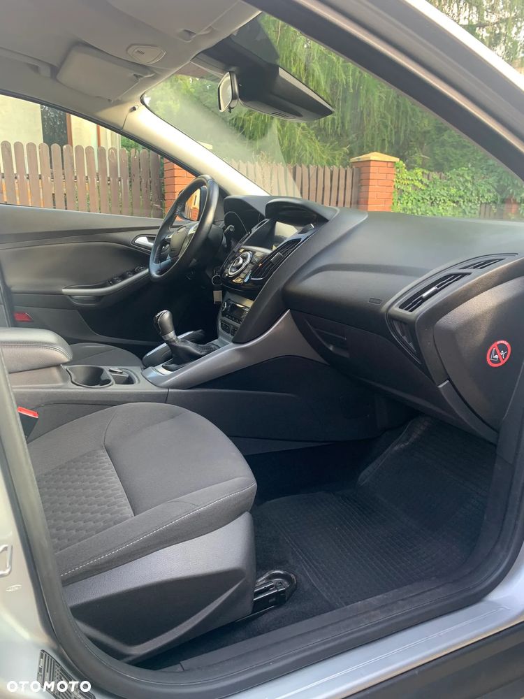 Ford Focus 1.0 EcoBoost Gold X (Edition) - 5