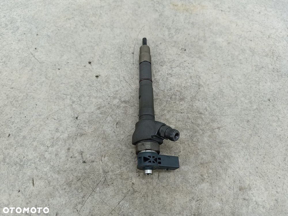 WTRYSKIWACZ VW PASSAT B7 03L130855CX 0986435167  BOSCH 2.0 TDI - 5