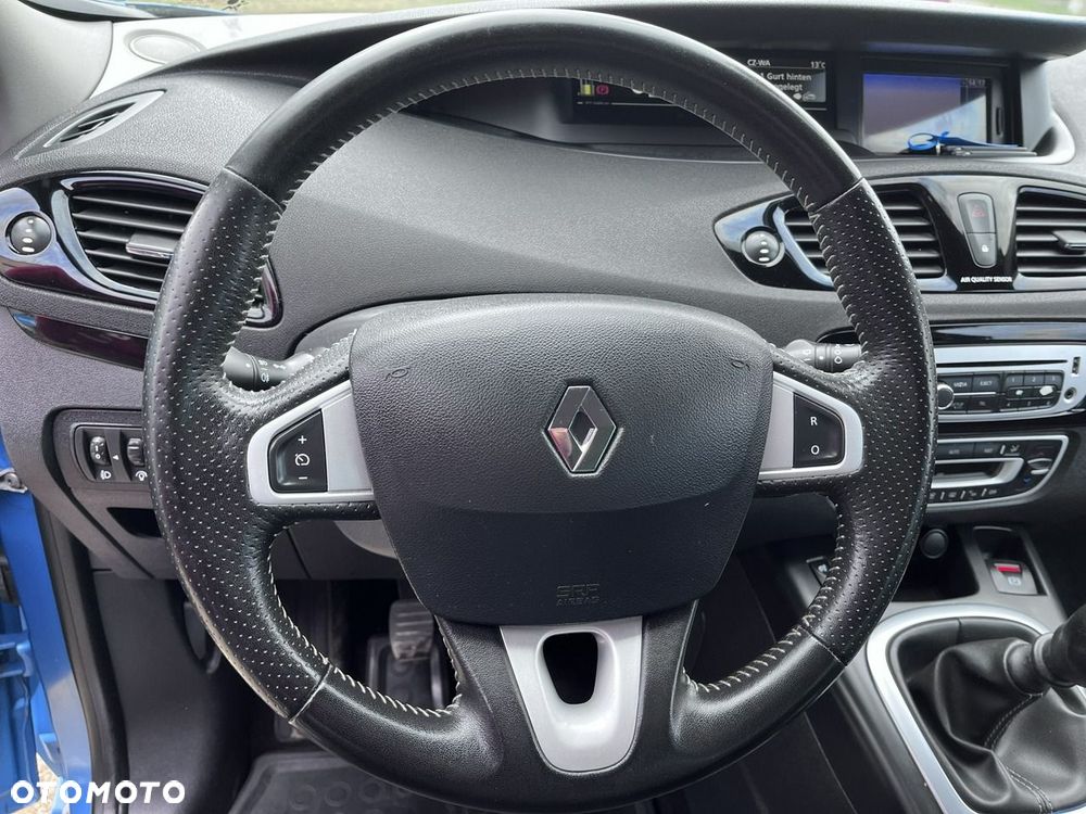 Renault Grand Scenic - 15
