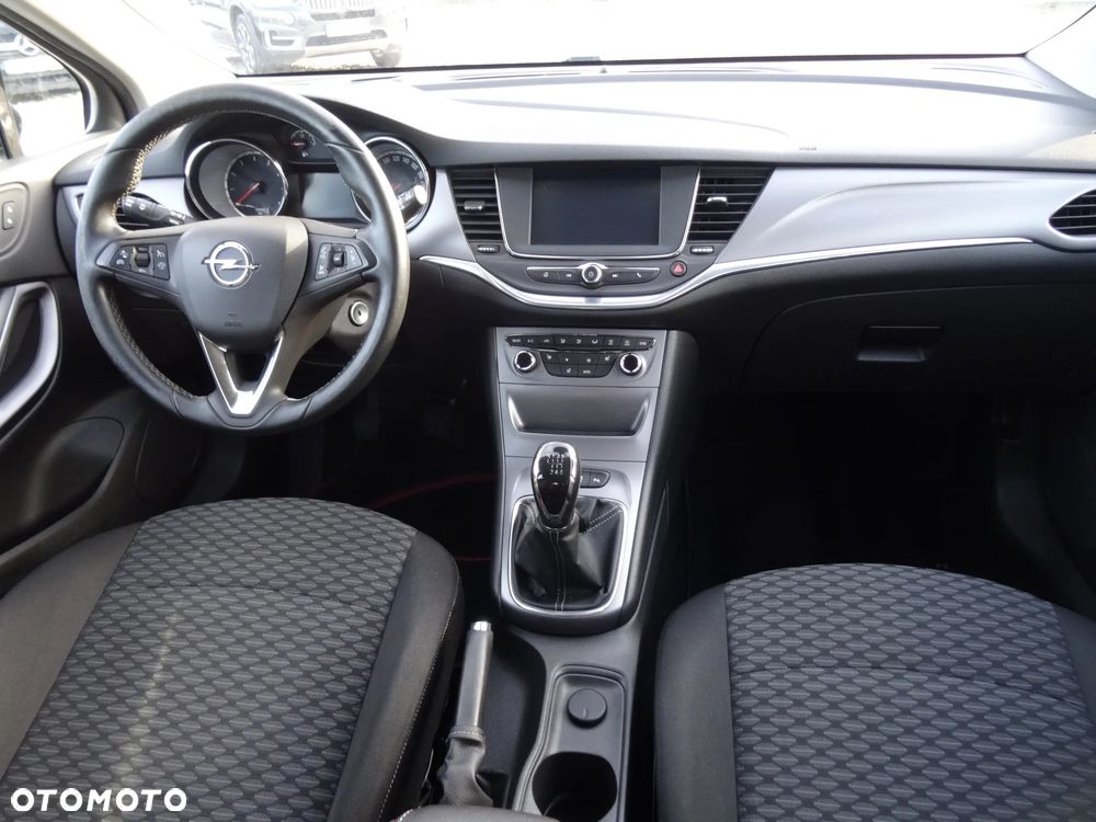 Opel Astra - 13