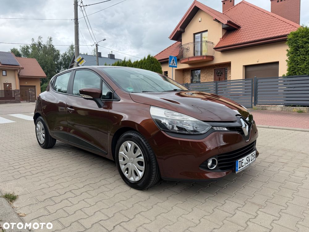 Renault Clio 1.2 16V 75 TomTom Edition - 13