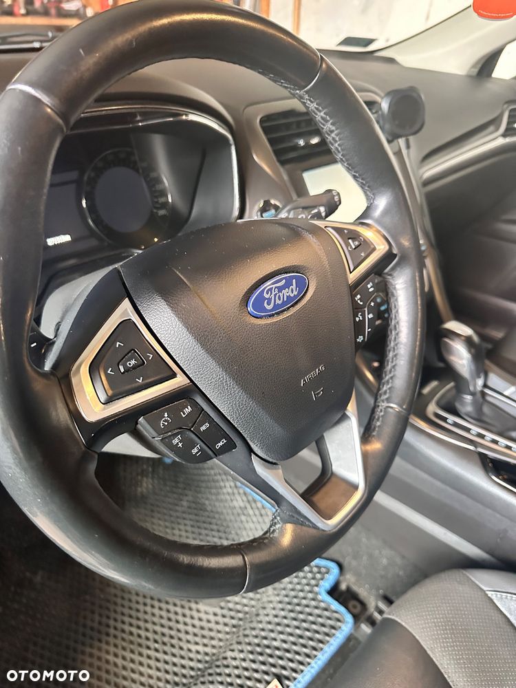 Ford Mondeo 2.0 EcoBoost Titanium S - 19