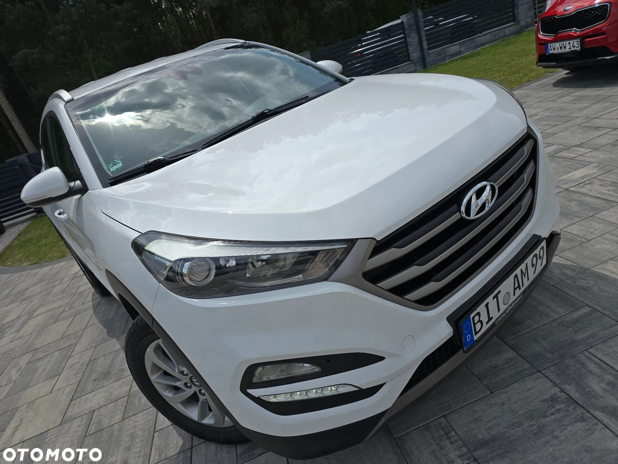 Hyundai Tucson 1.7 CRDI BlueDrive Style 2WD - 4