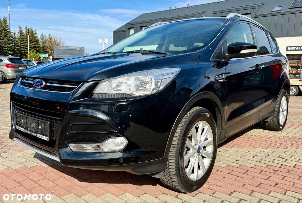 Ford Kuga 1.5 EcoBoost 2x4 Titanium - 1