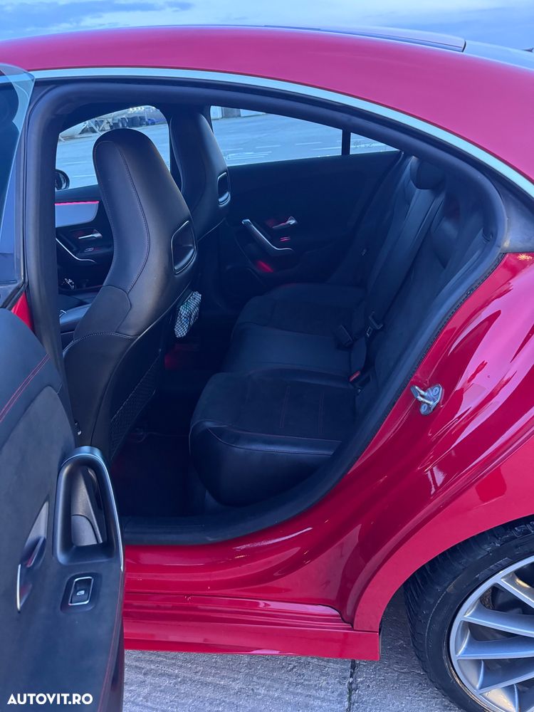 Mercedes-Benz CLA - 9