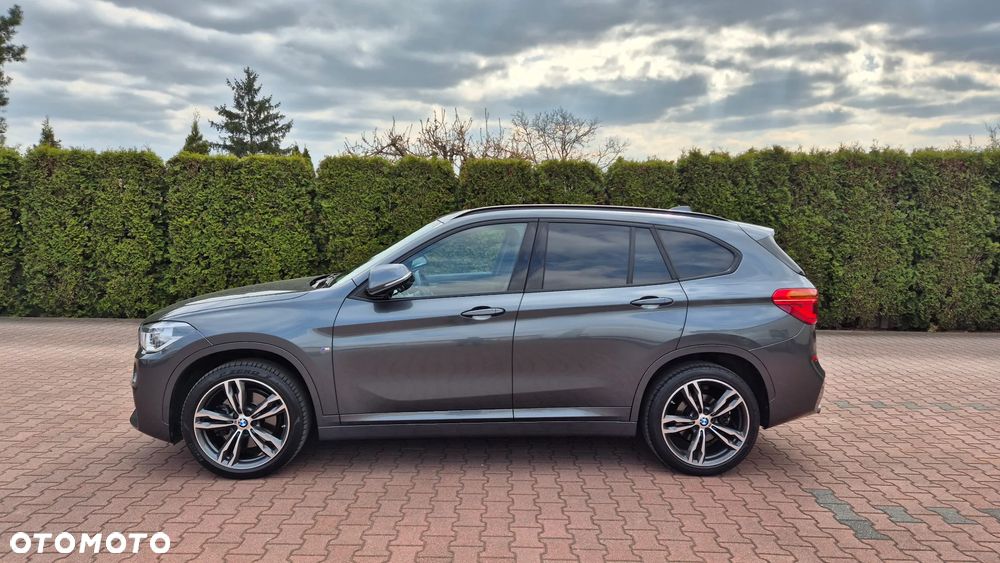 BMW X1 xDrive20i Sport - 2