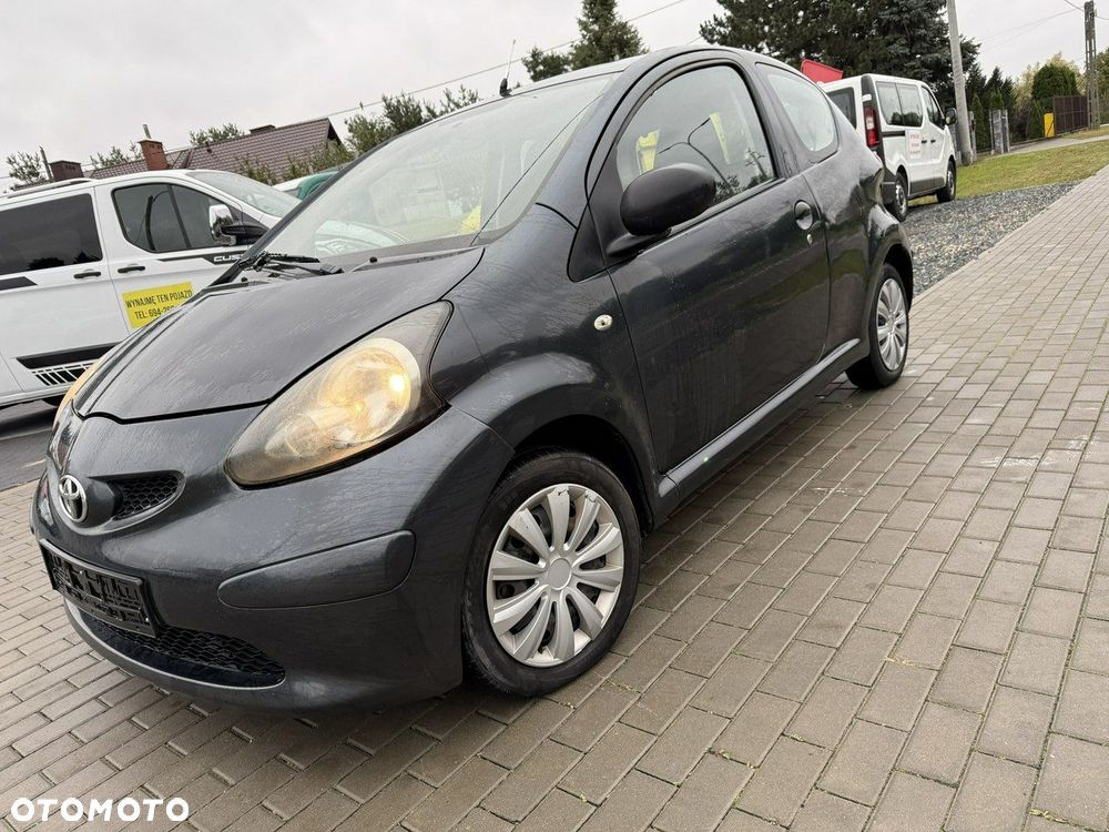 Toyota Aygo - 1