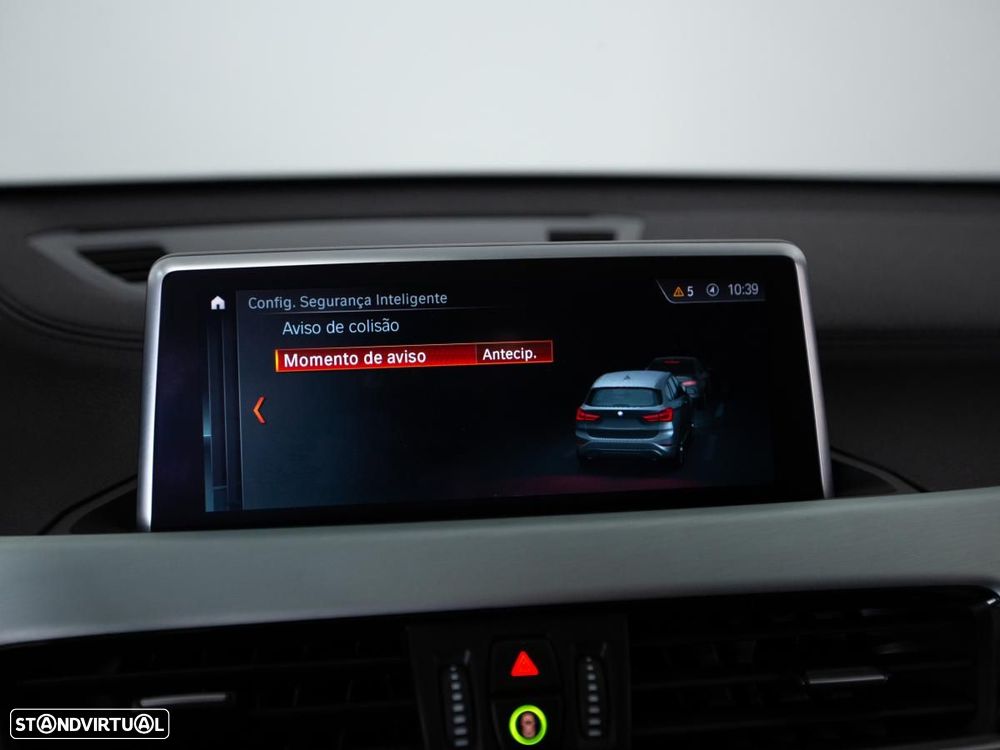 BMW X1 18 d sDrive xLine Auto - 31