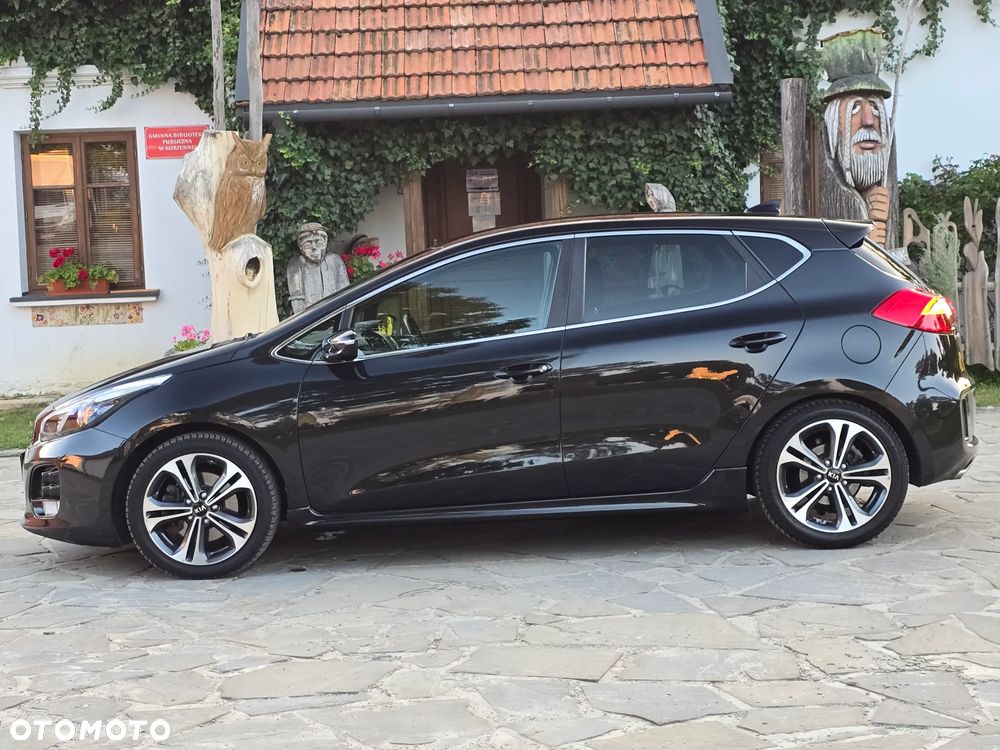 Kia Ceed 1.6 CRDi DCT GT Line - 6