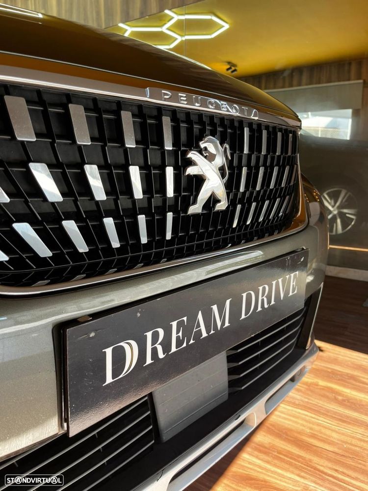 Peugeot 5008 1.2 PureTech Allure EAT8 - 4