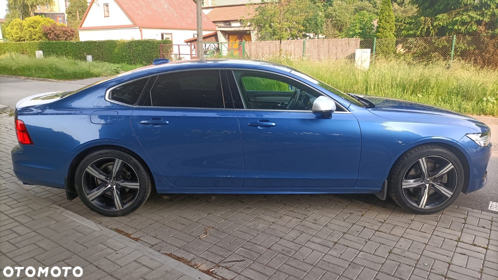 Volvo S90 T8 AWD Plug-In Hybrid R-Design - 5