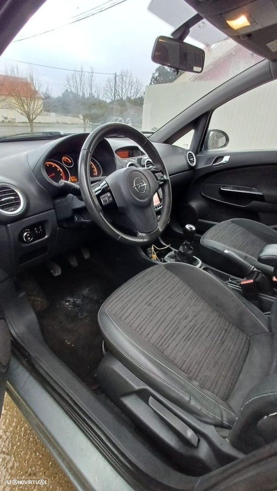 Opel Corsa 1.2 Enjoy FlexFuel - 7