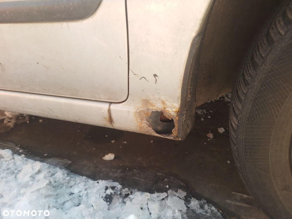 SUBARU LEGACY III 99-03 - OSŁONA PRZECIWSŁONECZNA PRAWA LEWA - 12