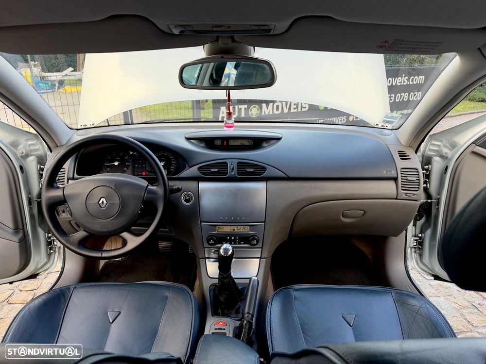 Renault Laguna 1.6 Expression - 6