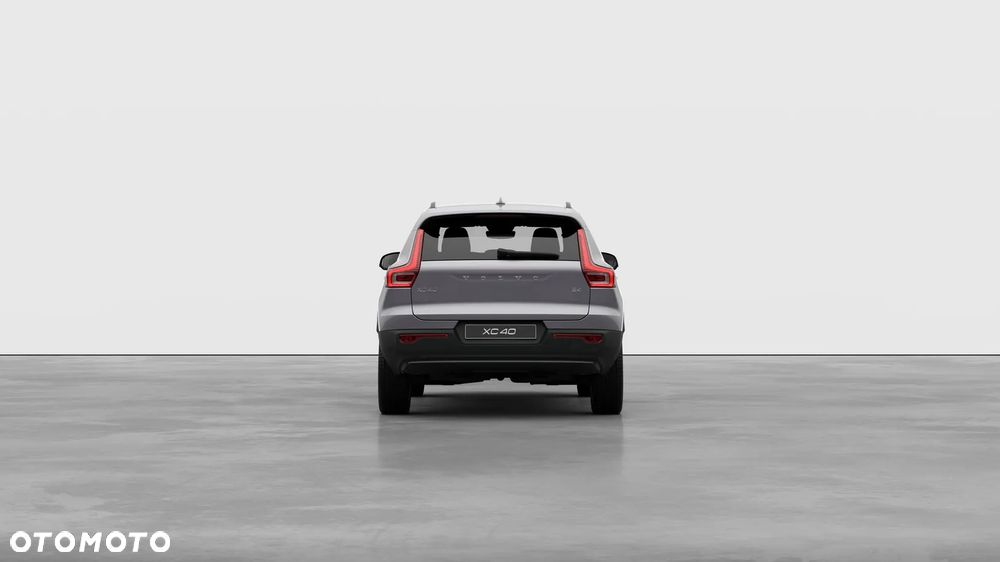 Volvo XC 40 B4 Ultra Dark - 4